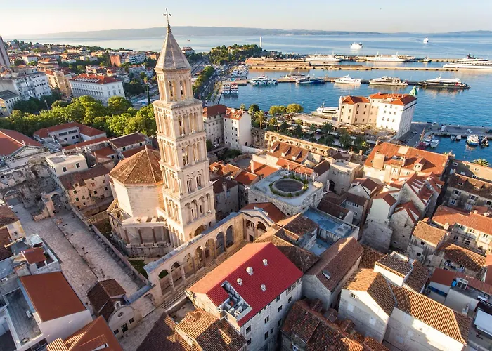 Happy In Center 10 Min Walk From Bacvice Apartman Split