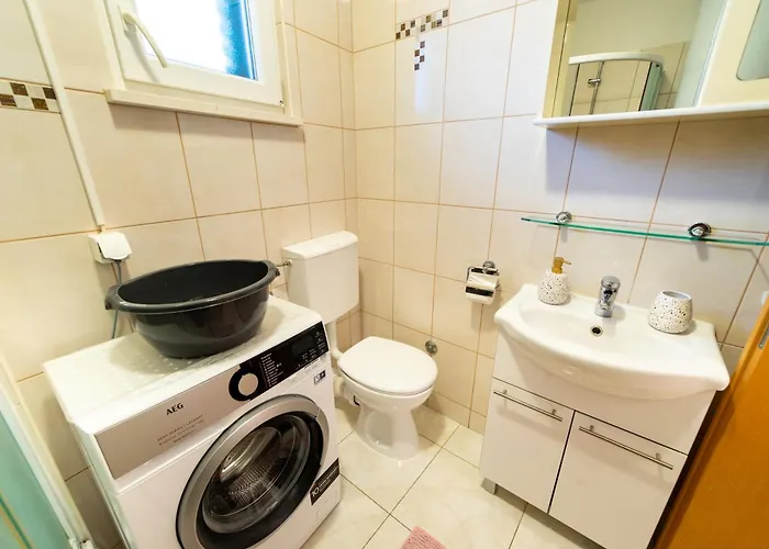 Apartman Happy In Center 10 Min Walk From Bacvice