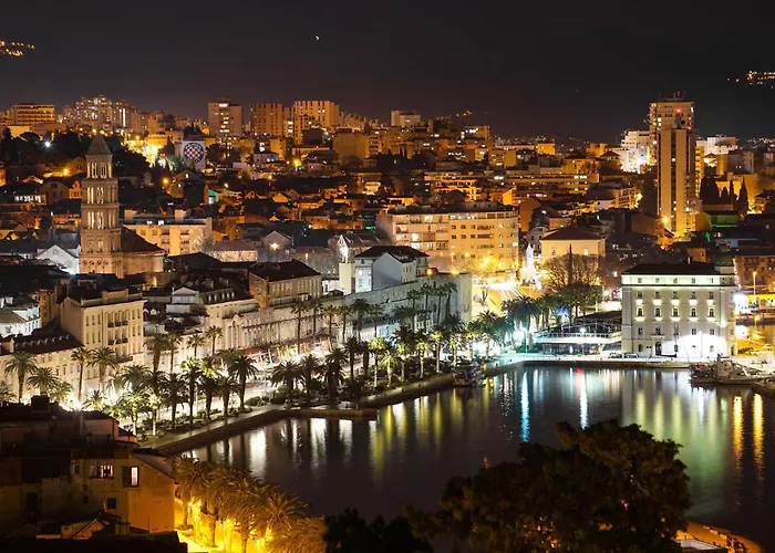 Happy In Center 10 Min Walk From Bacvice Apartman