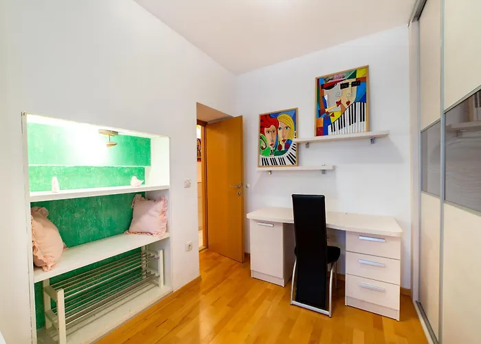 Appartement Happy In Center 10 Min Walk From Bacvice Split